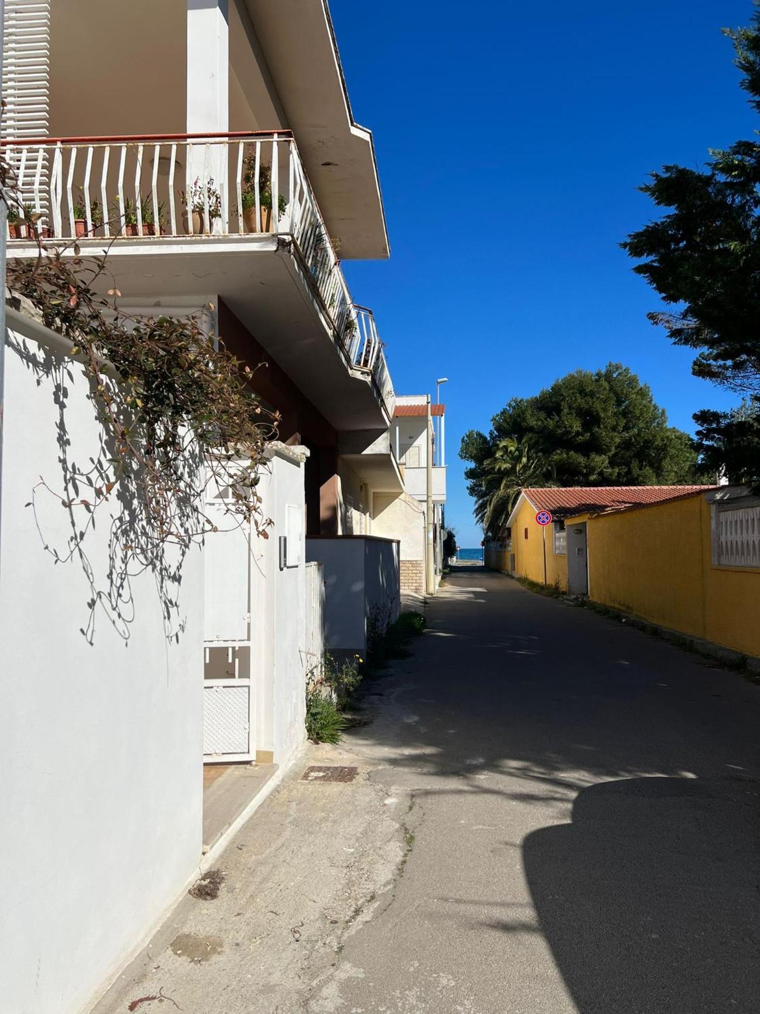 Aurora E Alba Apartment Casalabate Luaran gambar